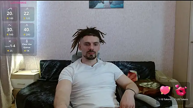 Aestheticguy101 online show from April 17, 2026, 10:29 am