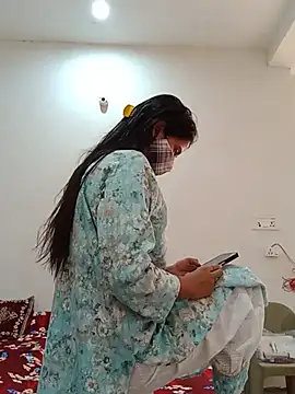 Snapshot of Ipsita-bold chatting on July 1, 2026, 4:13 am Ipsita-bold online show from July 1, 2026, 4:13 am