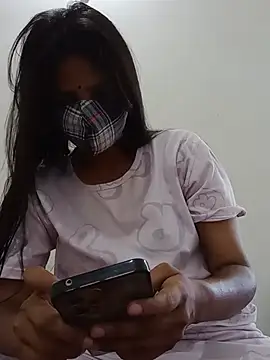 Snapshot of Ipsita-bold chatting on June 25, 2026, 6:29 am Ipsita-bold online show from June 25, 2026, 6:29 am
