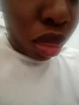 Snapshot of donsapphire01 chatting on December 1, 2024, 8:58 pm donsapphire01 online show from December 1, 2024, 8:58 pm