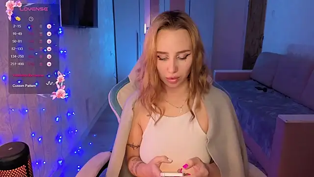 litlle pie online show from October 3, 2025, 7:48 pm