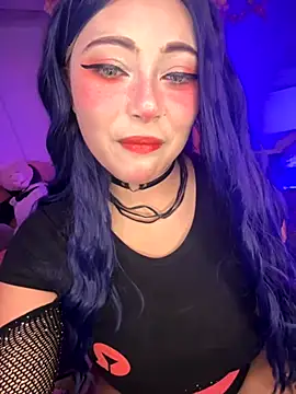 seraphine23 online show from September 19, 2025, 1:09 am