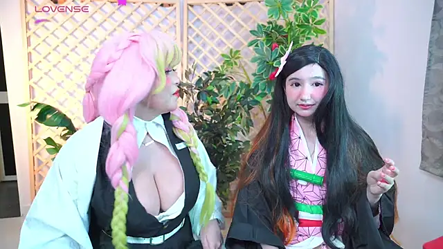 seraphine23 online show from September 23, 2025, 12:17 am