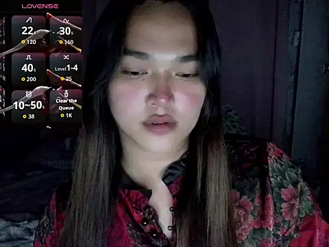 MoaningKylie online show from June 25, 2026, 5:34 am