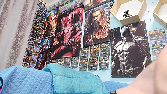 Snapshot of Muscle_Bear chatting on January 13, 2026, 5:55 am Muscle Bear online show from January 13, 2026, 5:55 am