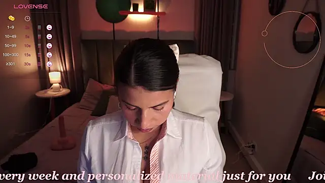 Snapshot of Galilea_Fox chatting on November 25, 2025, 4:46 am Galilea Fox online show from November 25, 2025, 4:46 am