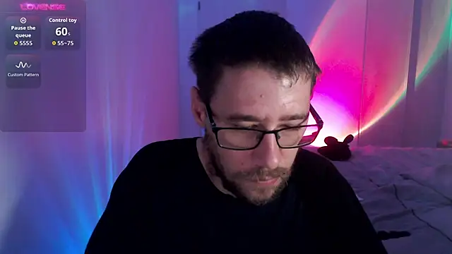 Snapshot of Thomas_Mrd chatting on October 12, 2025, 1:40 am Thomas Mrd online show from October 12, 2025, 1:40 am