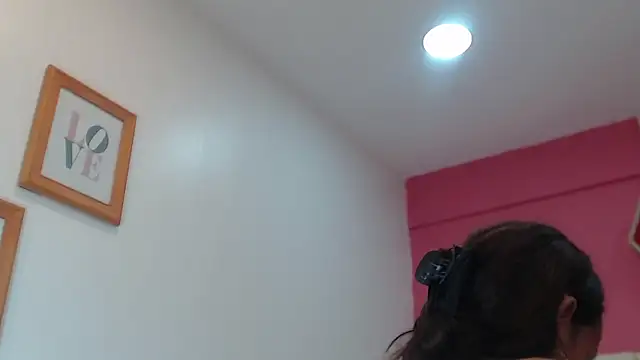 Snapshot of Amber_Moore chatting on September 8, 2025, 3:55 pm Amber Moore online show from September 8, 2025, 3:55 pm