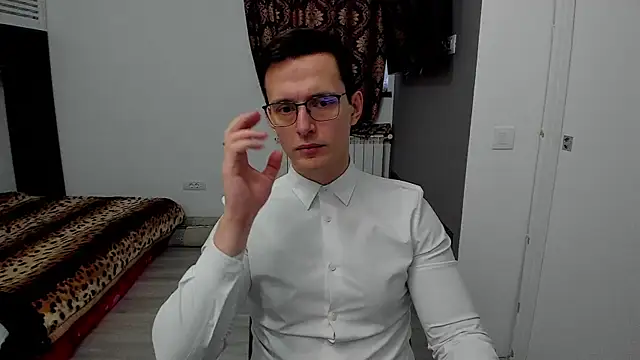 sexxymuscles4u online show from January 29, 2025, 6:22 am