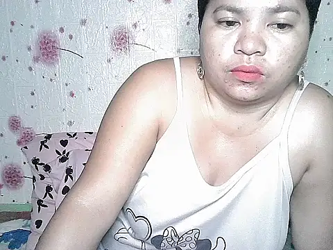 Snapshot of hotpussyxxx33x chatting on October 14, 2025, 10:53 pm hotpussyxxx33x online show from October 14, 2025, 10:53 pm