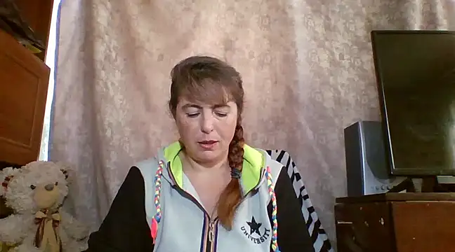 CathySuns online show from February 5, 2025, 9:57 am