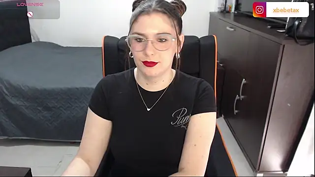 Snapshot of xxbbtaa chatting on November 22, 2025, 8:29 pm xxbbtaa online show from November 22, 2025, 8:29 pm