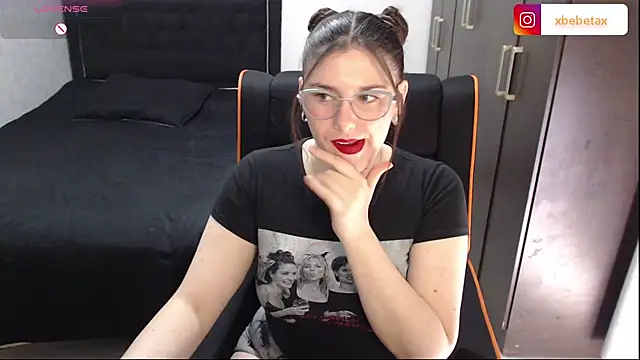 Snapshot of xxbbtaa chatting on October 29, 2025, 6:07 pm xxbbtaa online show from October 29, 2025, 6:07 pm