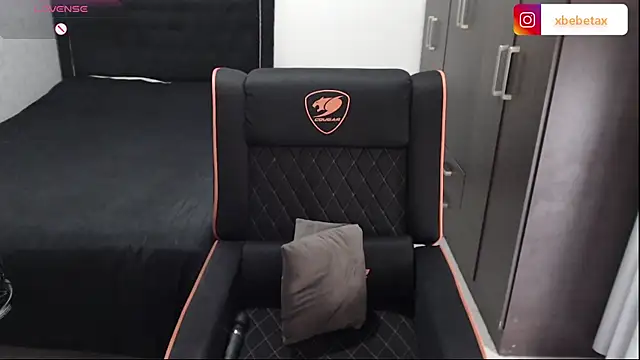 Snapshot of xxbbtaa chatting on November 1, 2025, 8:57 pm xxbbtaa online show from November 1, 2025, 8:57 pm