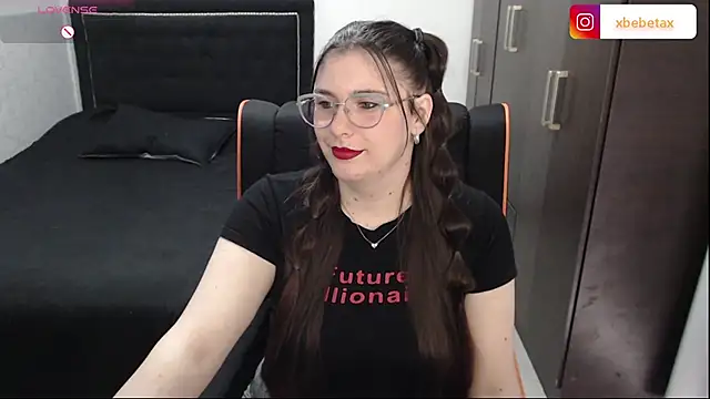 Snapshot of xxbbtaa chatting on October 22, 2025, 5:45 pm xxbbtaa online show from October 22, 2025, 5:45 pm