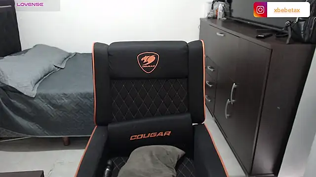 Snapshot of xxbbtaa chatting on November 30, 2025, 7:47 pm xxbbtaa online show from November 30, 2025, 7:47 pm