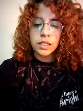 Snapshot of EmmaMelissa0521 chatting on November 14, 2025, 3:10 am EmmaMelissa0521 online show from November 14, 2025, 3:10 am