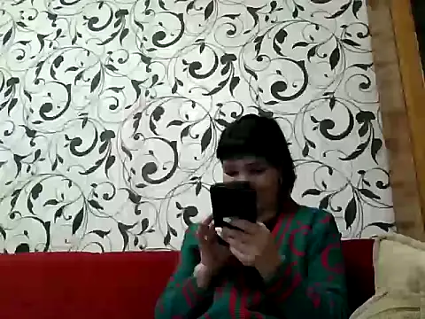 Snapshot of JeaneDavis chatting on December 15, 2025, 4:46 pm JeaneDavis online show from December 15, 2025, 4:46 pm