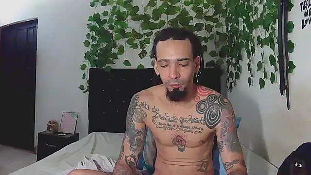 caribbeanlover1 online show from December 3, 2025, 11:53 am