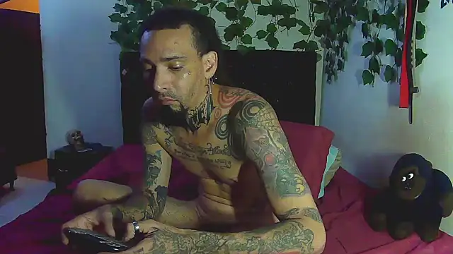 caribbeanlover1 online show from May 17, 2026, 1:49 am