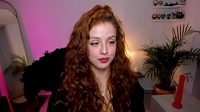 Snapshot of Cassandra_Caiin chatting on February 23, 2025, 3:45 am Cassandra Caiin online show from February 23, 2025, 3:45 am