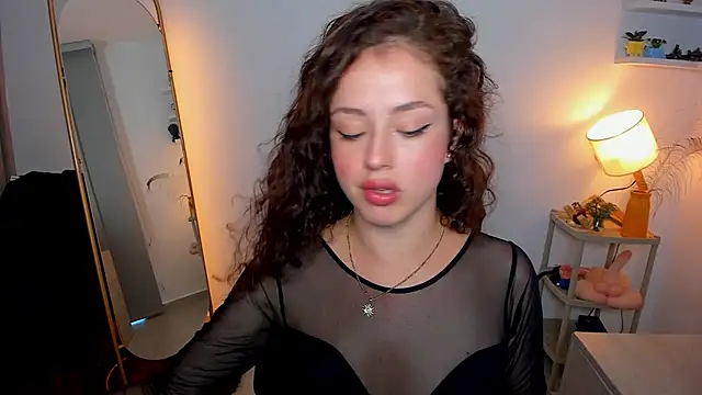 Snapshot of Cassandra_Caiin chatting on October 22, 2025, 10:08 pm Cassandra Caiin online show from October 22, 2025, 10:08 pm