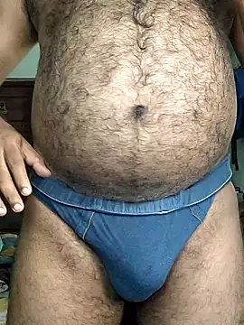 Snapshot of MalluBoyForGirls chatting on October 30, 2025, 9:07 am MalluBoyForGirls online show from October 30, 2025, 9:07 am