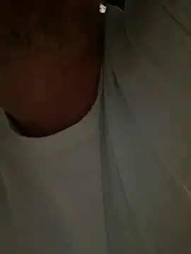 Snapshot of smokeymt420 chatting on January 19, 2025, 2:36 am smokeymt420 online show from January 19, 2025, 2:36 am