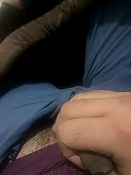 Snapshot of bigshow112 chatting on December 1, 2024, 5:40 pm bigshow112 online show from December 1, 2024, 5:40 pm