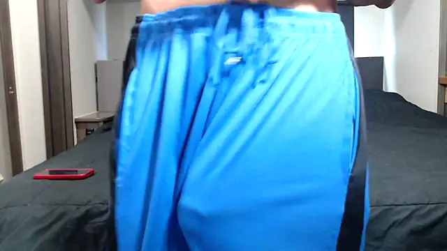 Snapshot of ThickD2C chatting on September 16, 2025, 9:38 pm ThickD2C online show from September 16, 2025, 9:38 pm