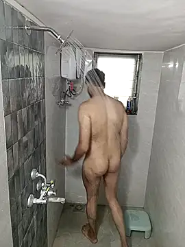 Snapshot of SimplyKarthik09 chatting on November 5, 2025, 5:32 am SimplyKarthik09 online show from November 5, 2025, 5:32 am