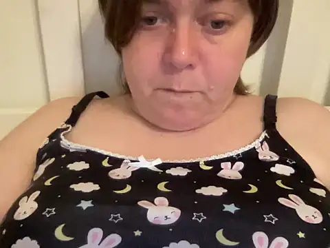 ParisNova online show from December 31, 2024, 11:49 pm