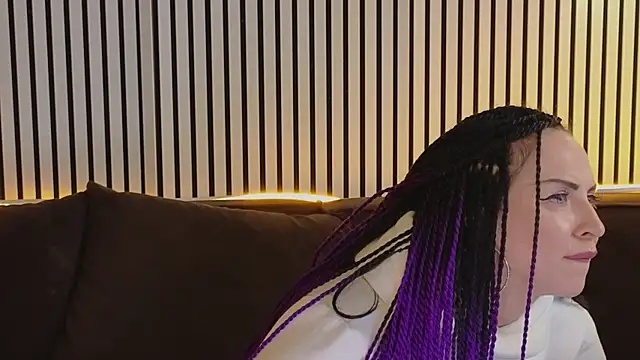 lily conor online show from March 16, 2025, 9:05 pm