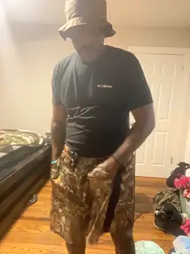 Snapshot of Makeyoucumallover chatting on September 28, 2025, 1:45 am Makeyoucumallover online show from September 28, 2025, 1:45 am