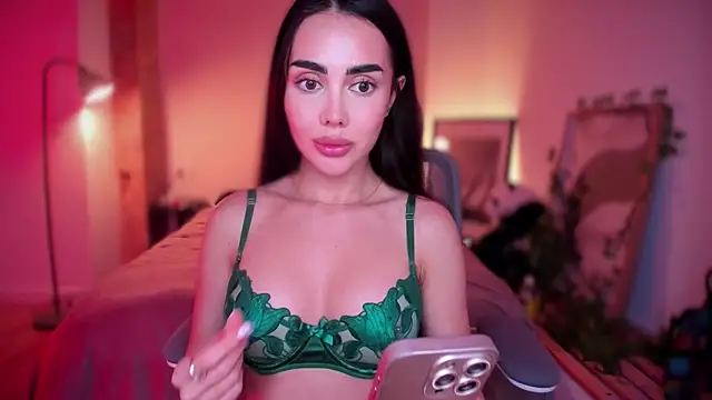 Snapshot of Lil_Gabby chatting on January 18, 2026, 8:12 pm Lil Gabby online show from January 18, 2026, 8:12 pm