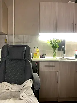 Snapshot of NastyushaaLove chatting on December 4, 2025, 10:20 pm NastyushaaLove online show from December 4, 2025, 10:20 pm