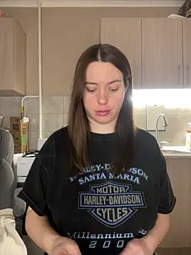 Snapshot of NastyushaaLove chatting on November 28, 2025, 8:20 pm NastyushaaLove online show from November 28, 2025, 8:20 pm