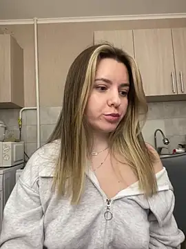 Snapshot of NastyushaaLove chatting on February 22, 2025, 11:35 pm NastyushaaLove online show from February 22, 2025, 11:35 pm