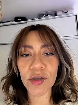 Snapshot of SamyJones9 chatting on November 15, 2025, 2:37 am SamyJones9 online show from November 15, 2025, 2:37 am