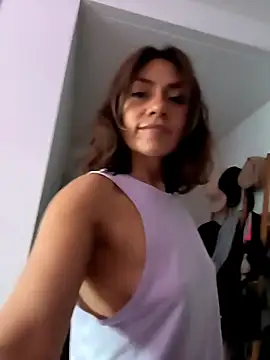 Snapshot of SamyJones9 chatting on November 16, 2025, 10:13 pm SamyJones9 online show from November 16, 2025, 10:13 pm