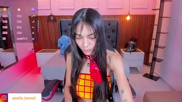 Snapshot of AMELIELEONE chatting on October 1, 2025, 12:31 pm AMELIELEONE online show from October 1, 2025, 12:31 pm