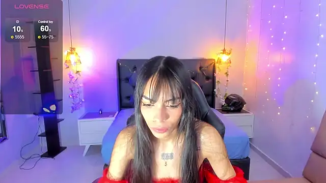 Snapshot of AMELIELEONE chatting on March 22, 2025, 12:25 pm AMELIELEONE online show from March 22, 2025, 12:25 pm