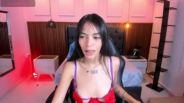 Snapshot of AMELIELEONE chatting on September 10, 2025, 12:26 pm AMELIELEONE online show from September 10, 2025, 12:26 pm