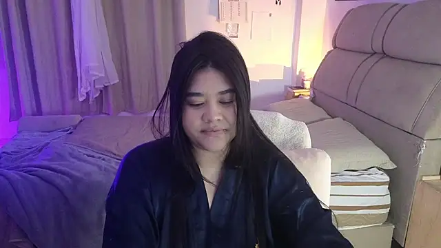 feluriana online show from May 5, 2026, 12:24 am