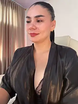 Snapshot of MeganDupont chatting on October 24, 2025, 1:10 pm MeganDupont online show from October 24, 2025, 1:10 pm