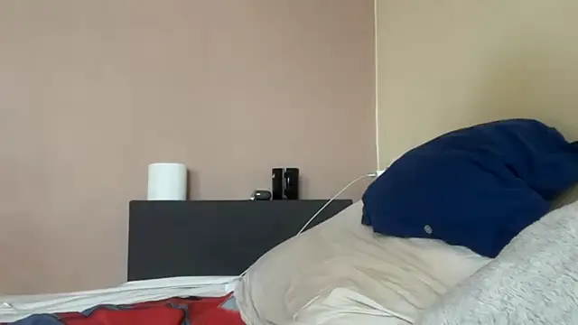 sexybooii6968 online show from November 10, 2025, 10:53 am