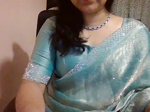 Pinky 4 online show from December 3, 2025, 6:29 pm