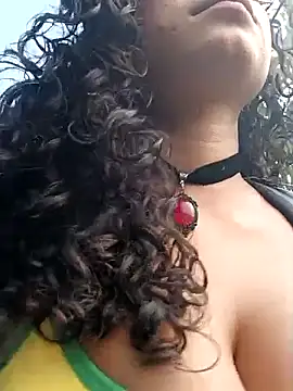 Simone Miller online show from March 13, 2025, 1:40 pm