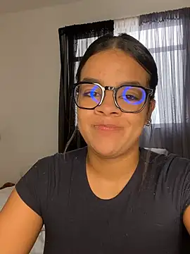 Snapshot of trianawhite chatting on December 26, 2024, 7:05 pm trianawhite online show from December 26, 2024, 7:05 pm