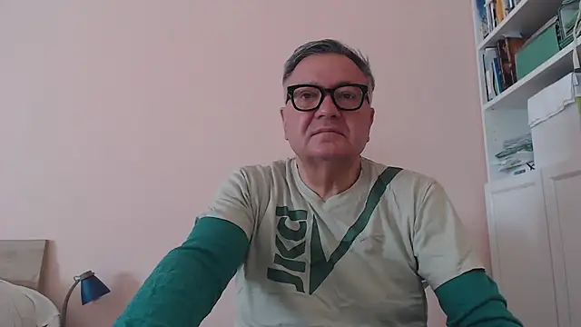 YOU6me online show from May 15, 2026, 7:50 am